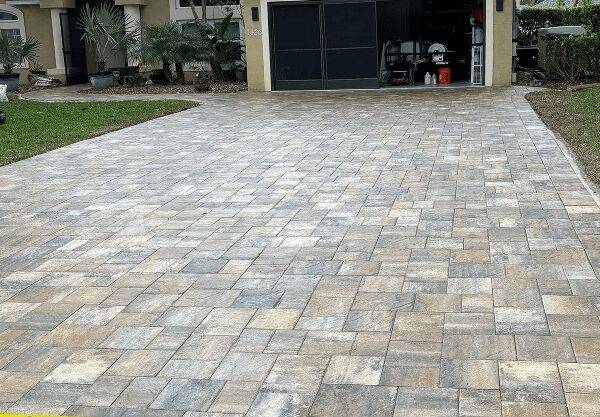 Paver Sealing project after professional cleaning by Wash and Go