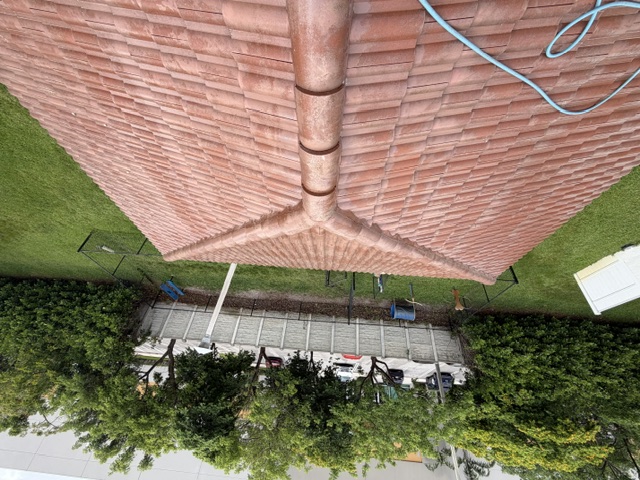 Roof Cleaning project photo 8 by Wash and Go