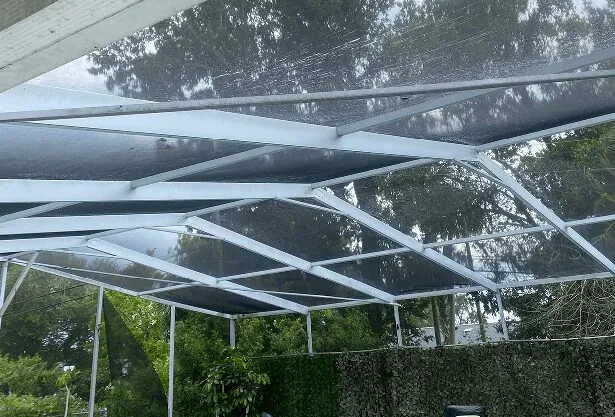 Screen enclosure after professional cleaning